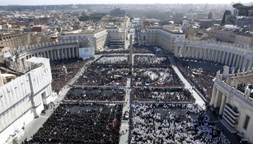 Pope inaugural Mass-march 19-7